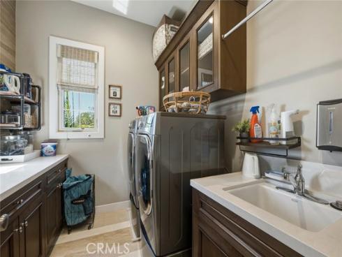 100 Boulder Pass , Irvine, CA