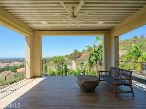 100 Boulder Pass , Irvine, CA