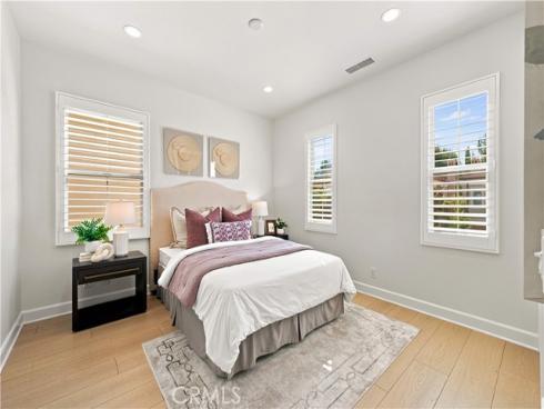 73 Cortland , Irvine, CA
