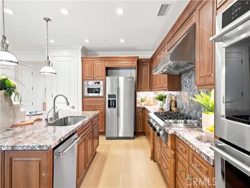 73 Cortland , Irvine, CA