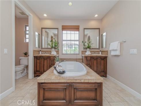 58  Gray Dove  , Irvine, CA