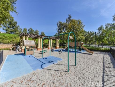 58  Gray Dove  , Irvine, CA