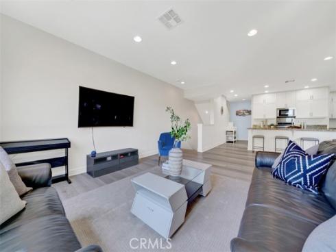 92 Capricorn , Irvine, CA