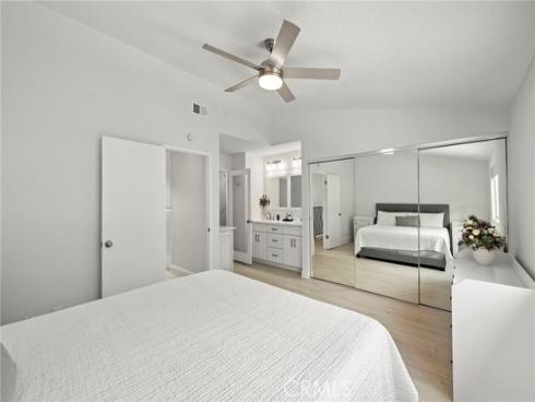 24 Sunfish , Irvine, CA