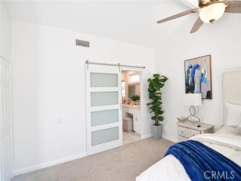 31 Columbus , Irvine, CA