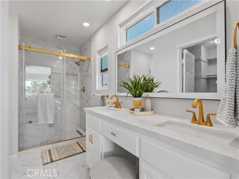 31 Columbus , Irvine, CA