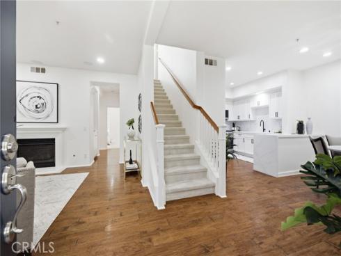 33 Nightshade , Irvine, CA