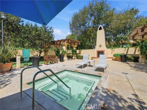 33 Nightshade , Irvine, CA