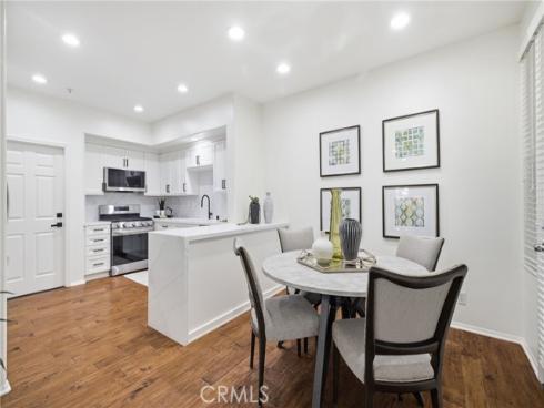 33 Nightshade , Irvine, CA