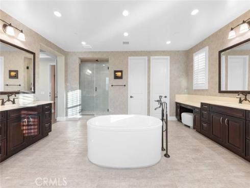 55 Fenway , Irvine, CA