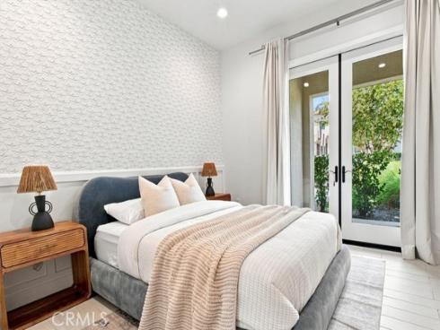 166 Follyhatch , Irvine, CA