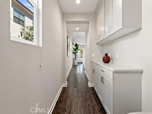 166 Follyhatch , Irvine, CA
