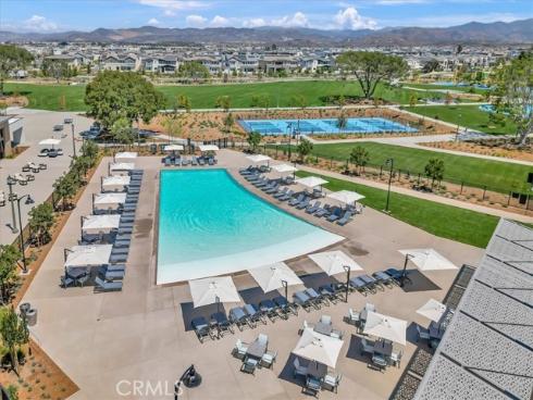 166 Follyhatch , Irvine, CA