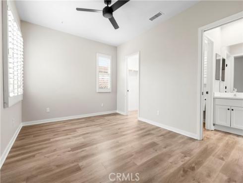 85 Kestrel , Irvine, CA