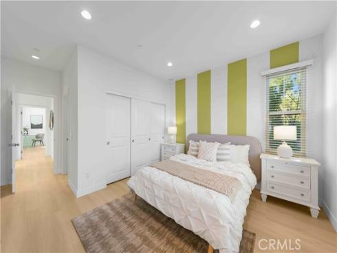 126 Saybrook , Irvine, CA