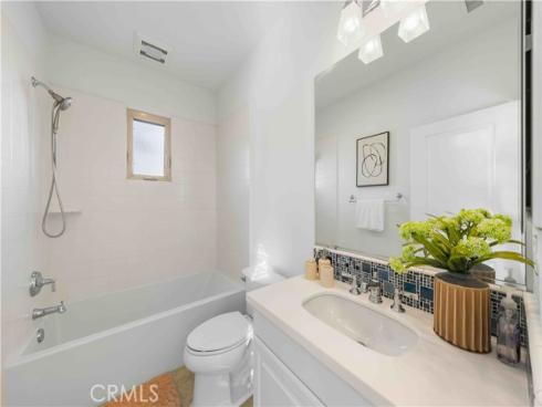 126 Saybrook , Irvine, CA