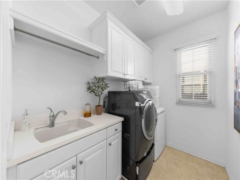 126 Saybrook , Irvine, CA