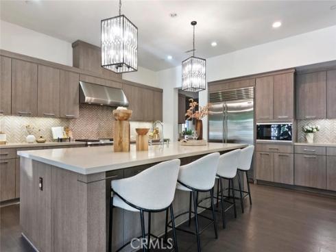 115 Candleglow , Irvine, CA