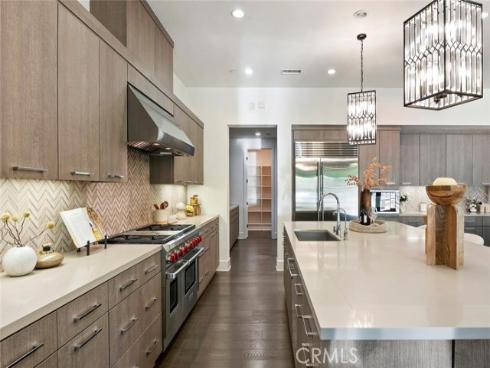 115 Candleglow , Irvine, CA