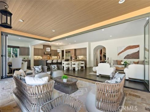 115 Candleglow , Irvine, CA