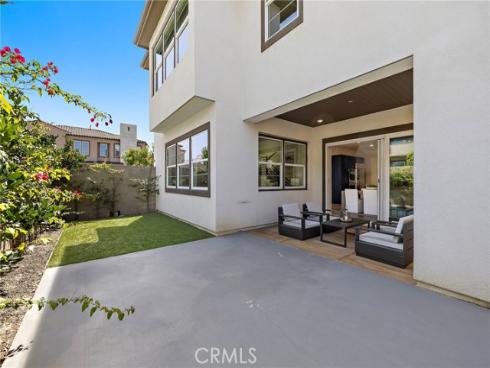 77  Pelican  , Irvine, CA