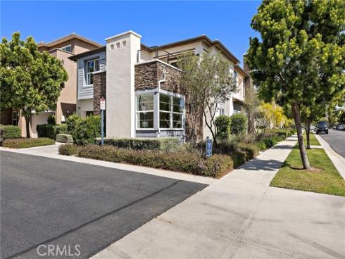 77  Pelican  , Irvine, CA