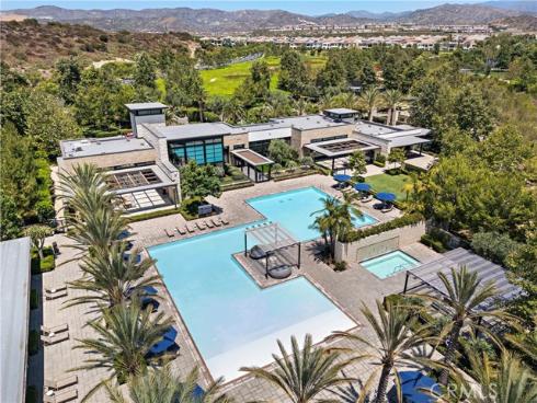 77  Pelican  , Irvine, CA