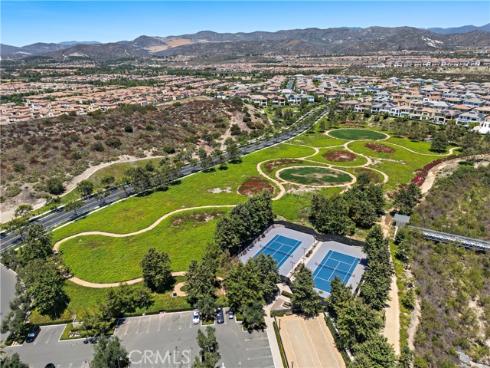 77  Pelican  , Irvine, CA
