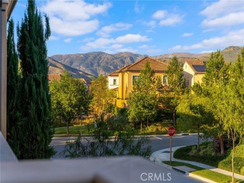117 Petunia , Irvine, CA
