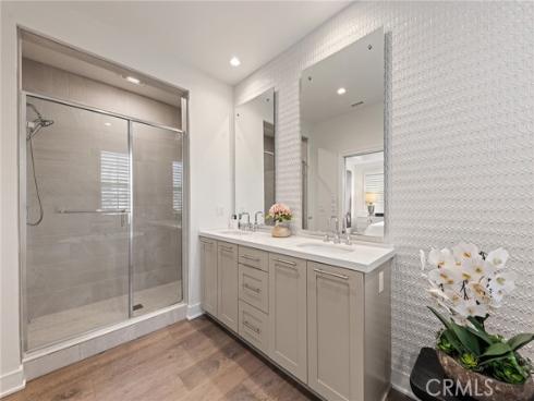 117 Petunia , Irvine, CA