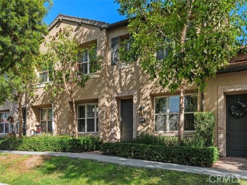 204  Overbrook  , Irvine, CA