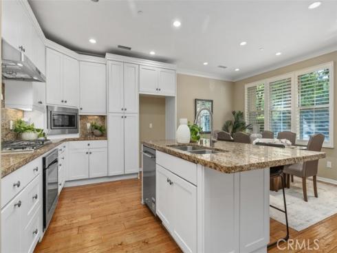 204  Overbrook  , Irvine, CA