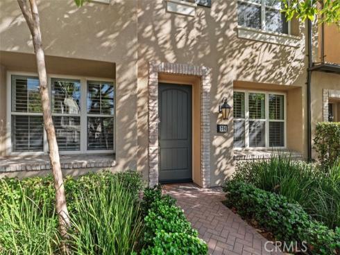 204  Overbrook  , Irvine, CA
