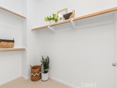 204  Overbrook  , Irvine, CA