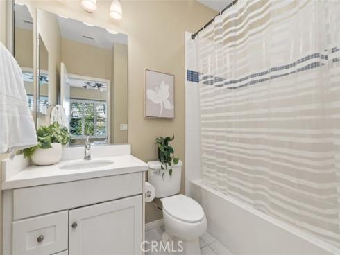 204  Overbrook  , Irvine, CA
