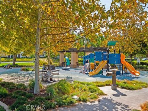 204  Overbrook  , Irvine, CA