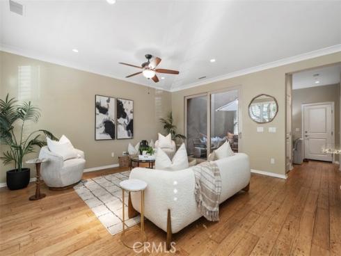 204  Overbrook  , Irvine, CA
