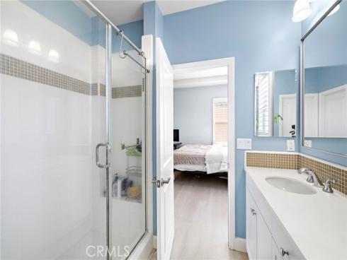 85 Rembrandt , Irvine, CA