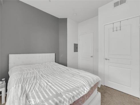 2120 Watermarke , Irvine, CA