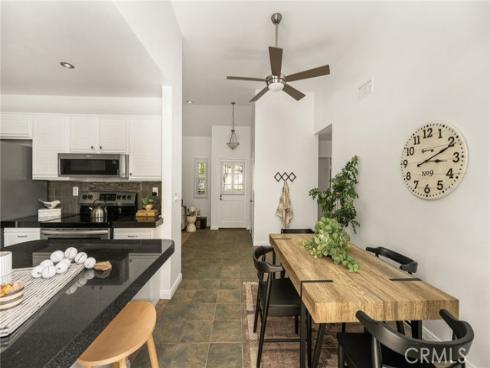 49 Summerfield 99 , Irvine, CA