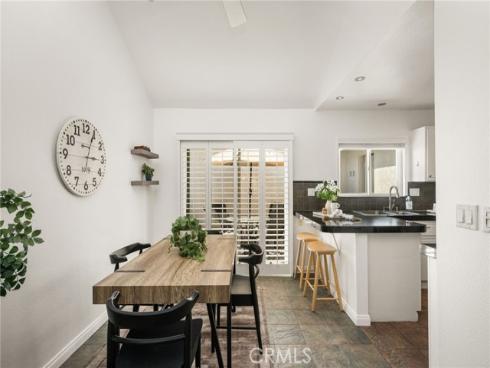 49 Summerfield 99 , Irvine, CA