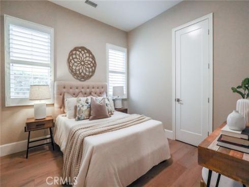 144 Bellini , Irvine, CA