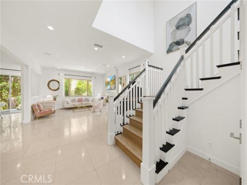63 Navajo , Irvine, CA
