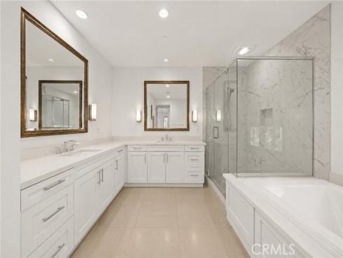 63 Navajo , Irvine, CA