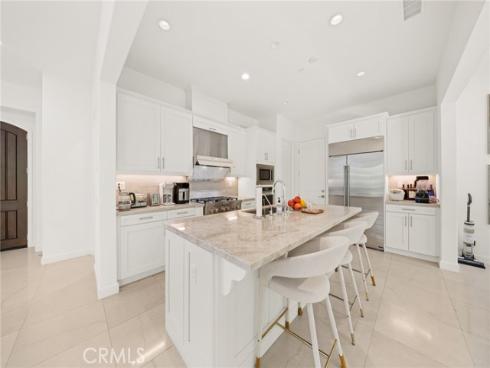 63 Navajo , Irvine, CA