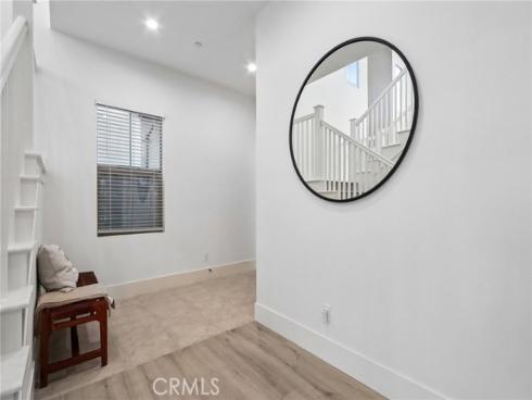 111  Sunnyslope  , Irvine, CA