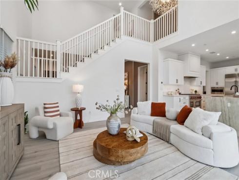 111  Sunnyslope  , Irvine, CA