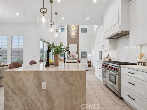 111  Sunnyslope  , Irvine, CA