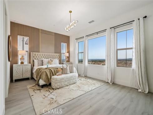111  Sunnyslope  , Irvine, CA