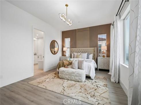 111  Sunnyslope  , Irvine, CA